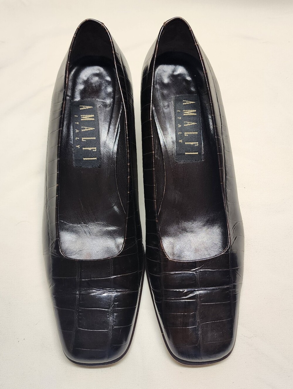 Amalfi Italy Crocodile Embossed Leather Square Toe Pumps Brown 8B Vintage Corp